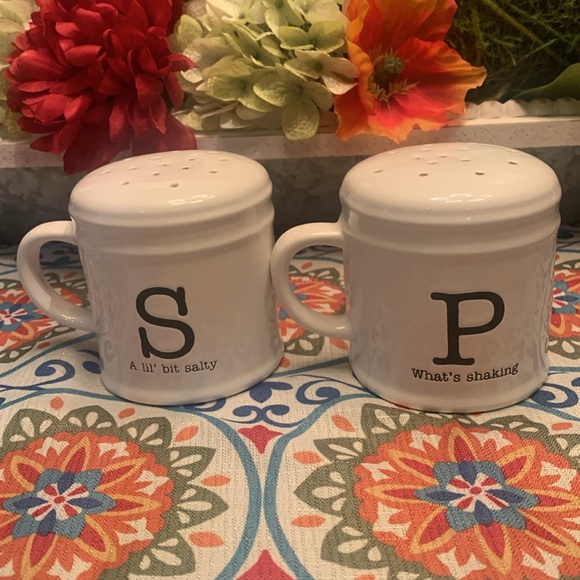 Mud Pie salt and pepper shakers - Picture 6 of 6